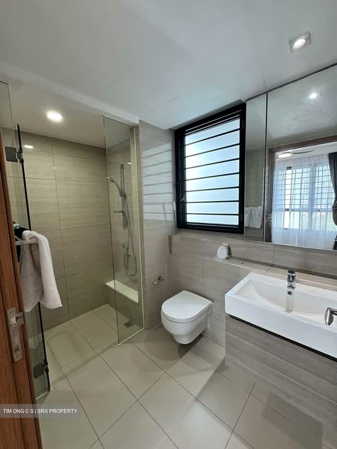 Belysa (D18), Condominium #569887831